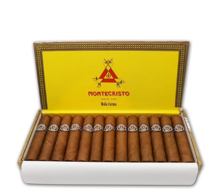 Montecristo Media Corona