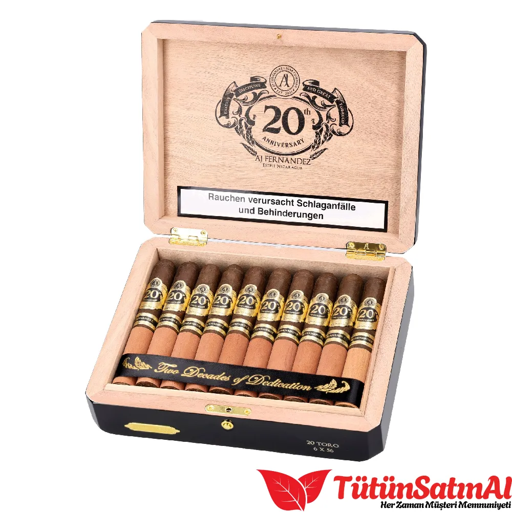 AJ Fernandez Maduro 20th Anniversary